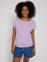 Jade ist 1,75 und trägt Größe S