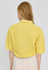 Julia ist 1,78 und trägt Größe S