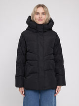 Waves Quilt Puffer Jacket black